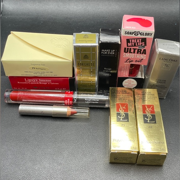 RED LIPSTICK BUNDLE - 10 NEW Lipsticks - Picture 1 of 9